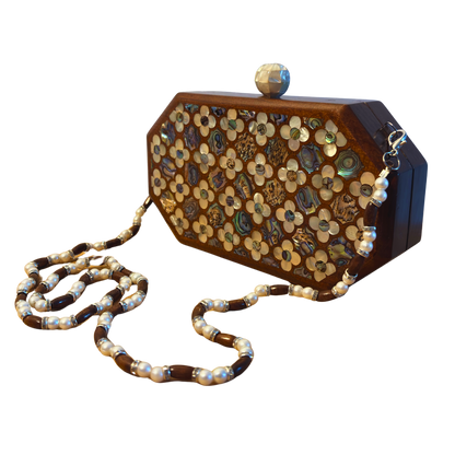 Jouri – Pochette Damasquine de Luxe avec Nacre Florale & Chaîne de Perles