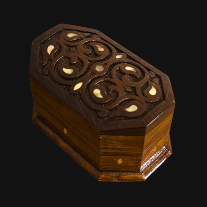 Luxury Beechwood Mosaic Box – Hand-Carved with Mother of Pearl & Velvet