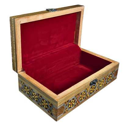 Boîte en Mosaïque Damascène Faite Main – Nacre & Sculpture Artisanale