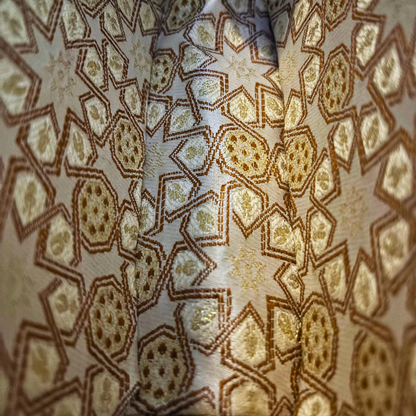 Jouri – Pochette Damasquine de Luxe avec Nacre Florale & Chaîne de Perles