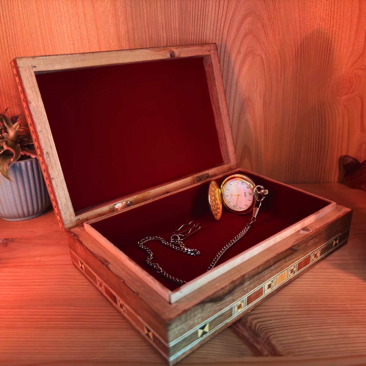 Caja de Joyas Damasquina de Madera – Arte Oriental Hecho a Mano