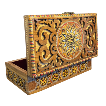 Boîte en Mosaïque Damascène Faite Main – Nacre & Sculpture Artisanale