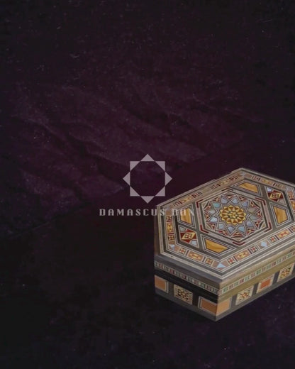 Boîte en Mosaïque Damascène Faite Main – Nacre & Velours